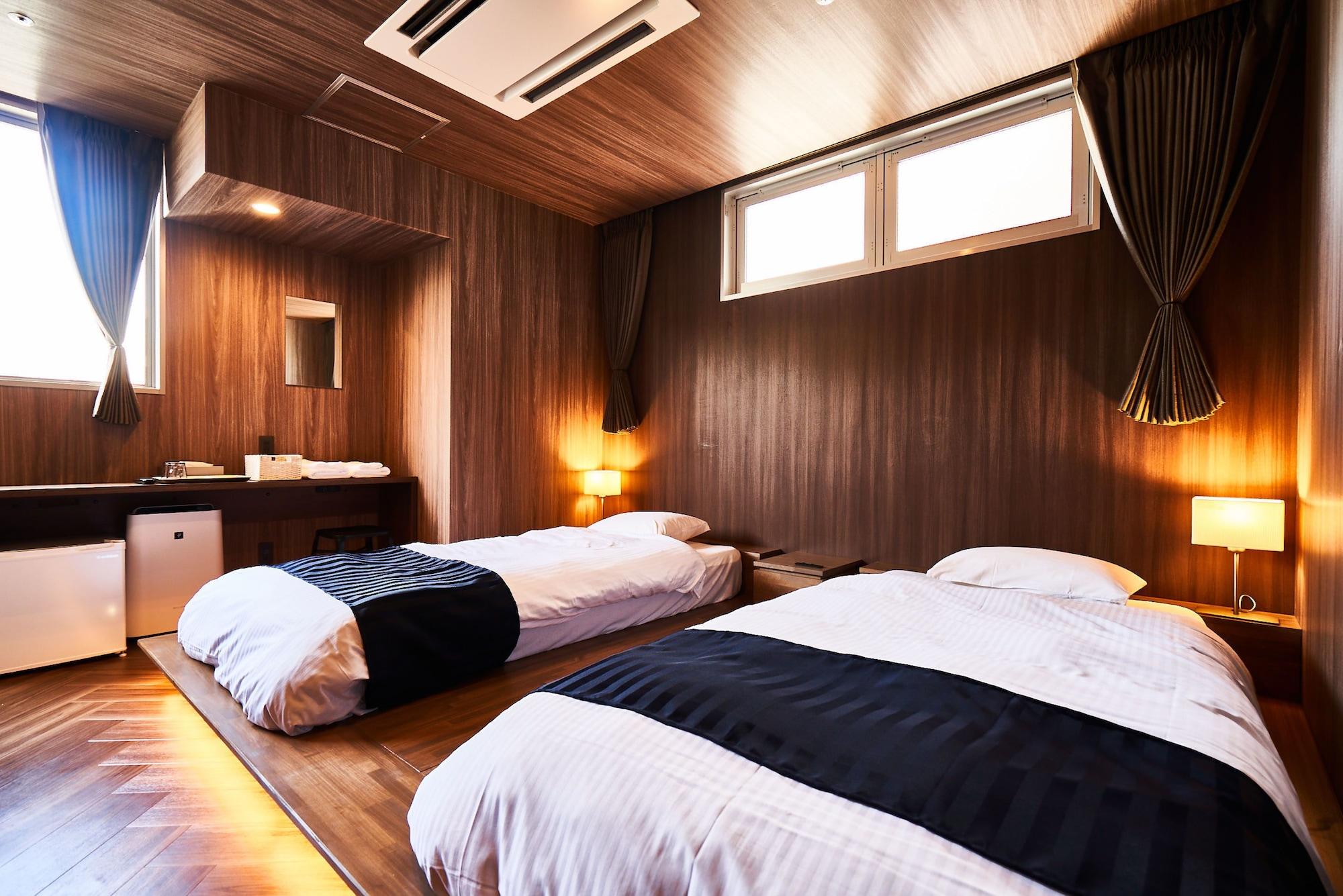 &And Hostel Hommachi East Osaka Exterior photo