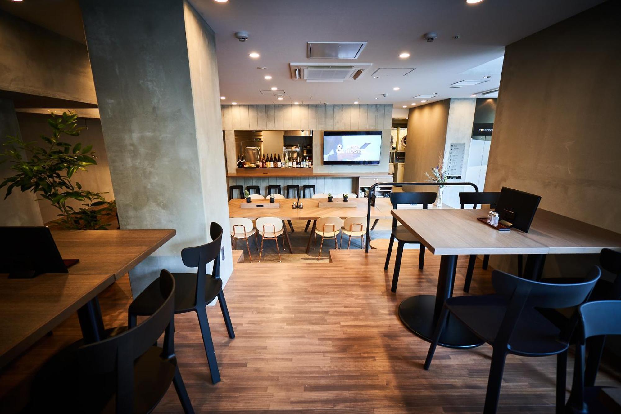 &And Hostel Hommachi East Osaka Exterior photo