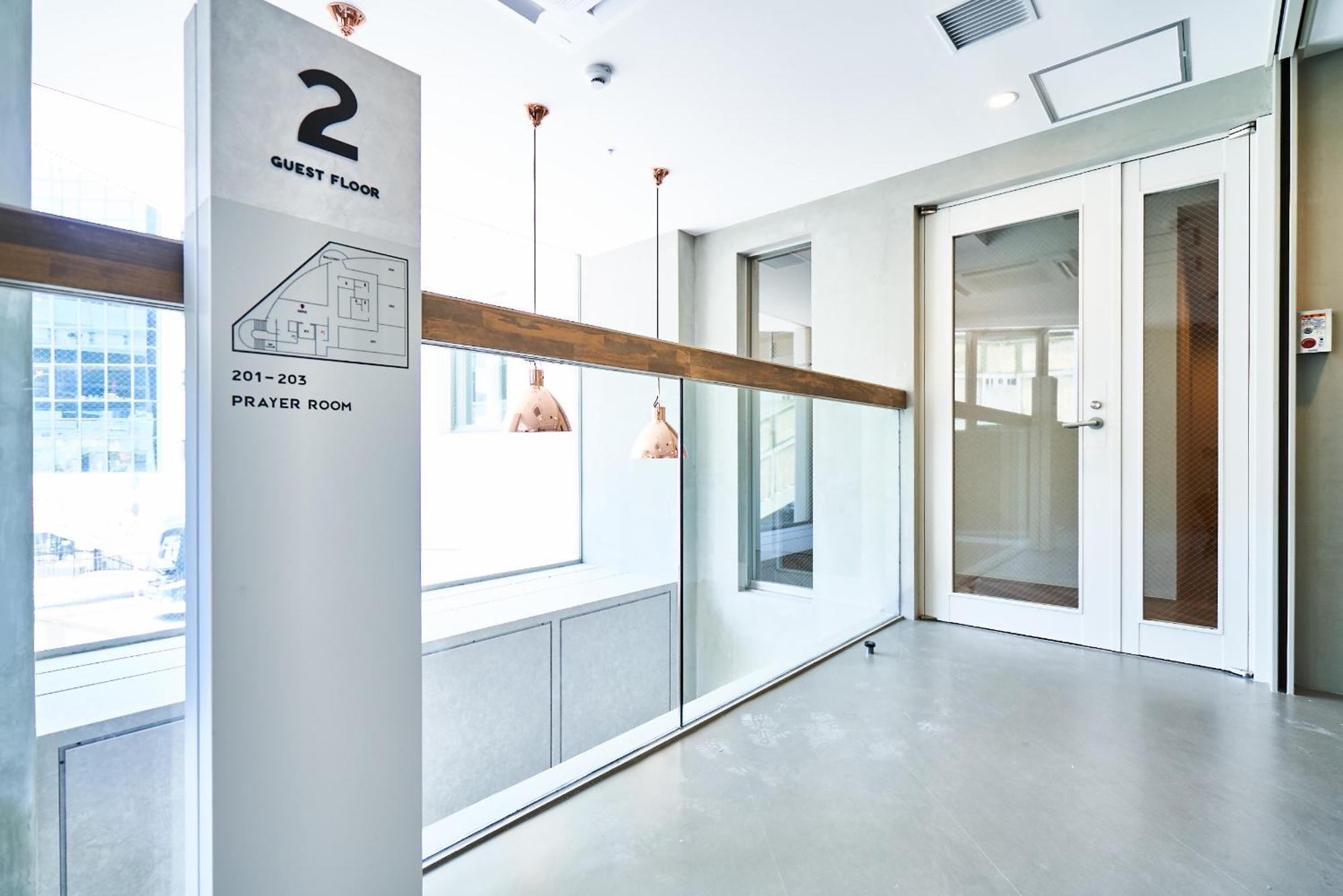 &And Hostel Hommachi East Osaka Exterior photo